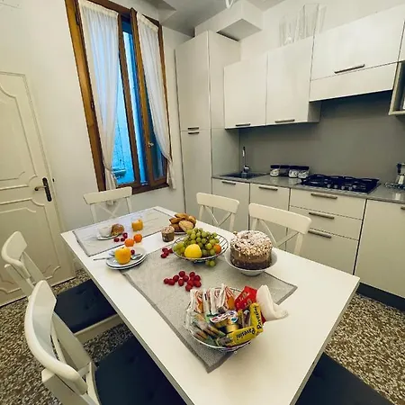 Daire San Gregorio Venedik